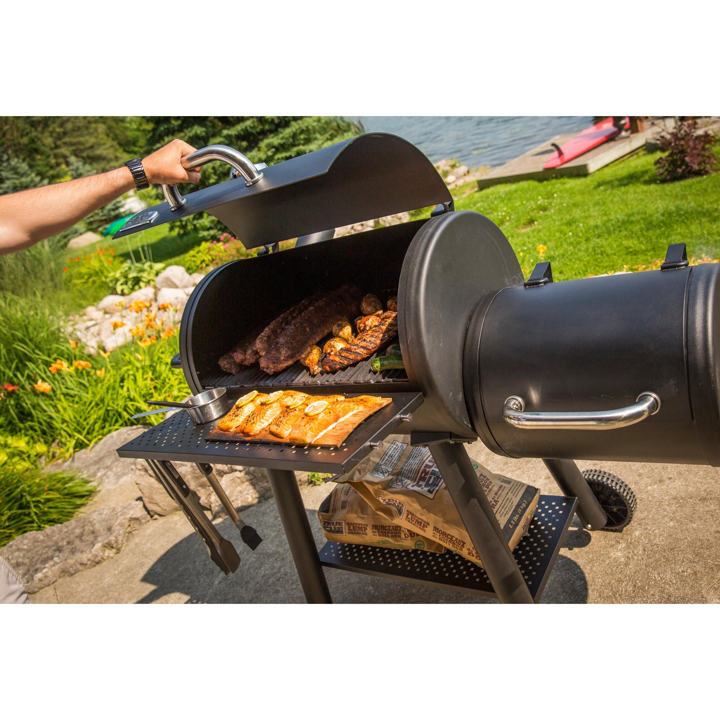 Broil King Smoke™ Offset 500 Grill and Smoker 958050 IMAGE 6