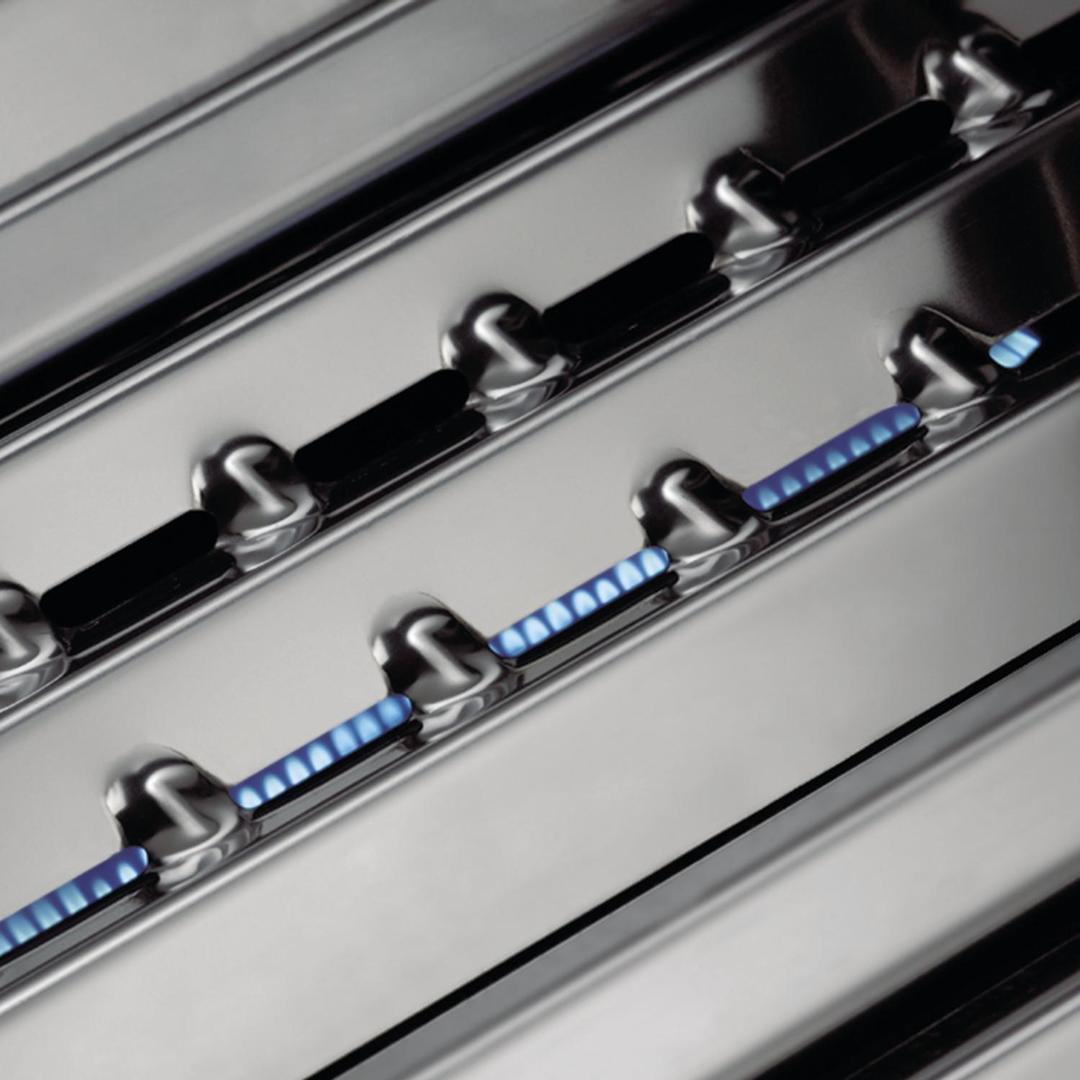 Broil King Regal™ S420 Pro Gas Grill 956317 IMAGE 5