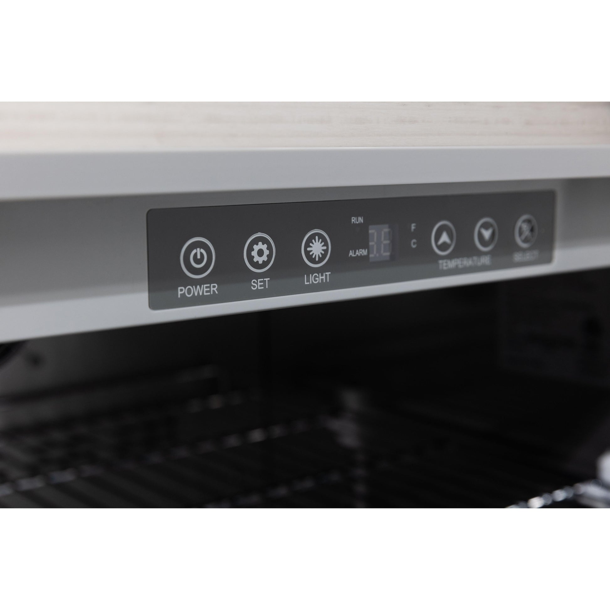 Broil King 5.3 cu.ft. Integrated Outdoor Refrigerator 800149 IMAGE 5
